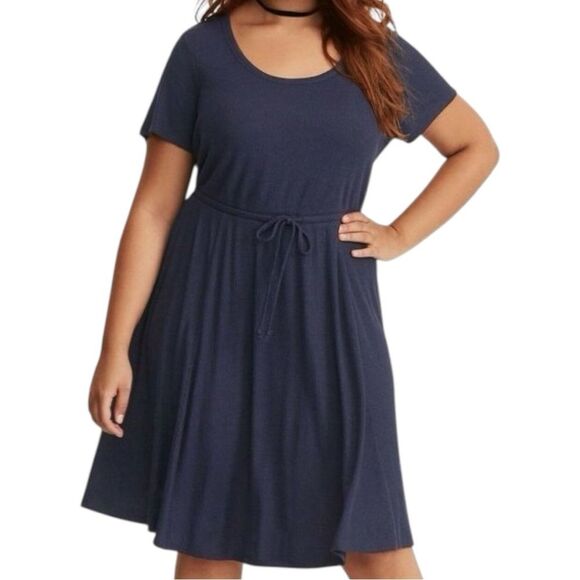 Torrid Navy Blue Ribbed Short Sleeve Tie Front Skater Dress - Picture 1 of 7